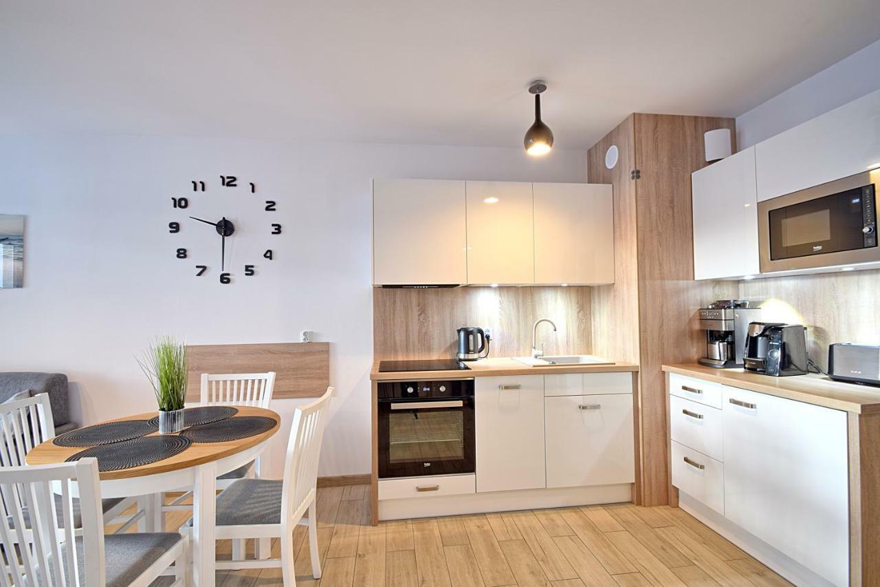 Apartament Oliwka Z Prywatnym Miejscem Postojowym Kolobrzeg Luaran gambar