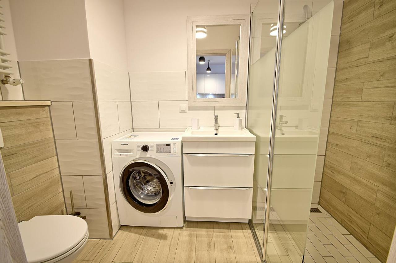 Apartament Oliwka Z Prywatnym Miejscem Postojowym Kolobrzeg Luaran gambar